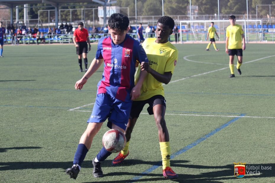 Juvenil B - AD Ceuti Atletico 12